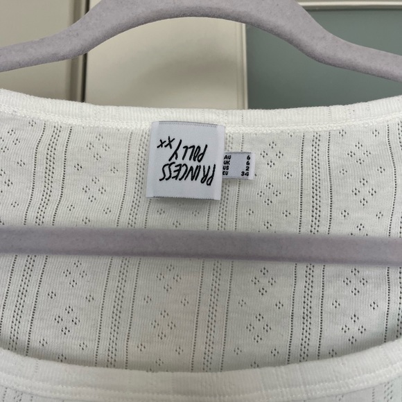 Eyelet scoop neck top - Picture 2 of 2